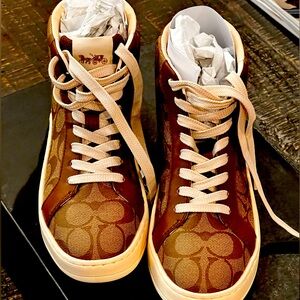 Brand New Coach Skateboard Women’s High-Top Sneakers U.S. Size 7.5